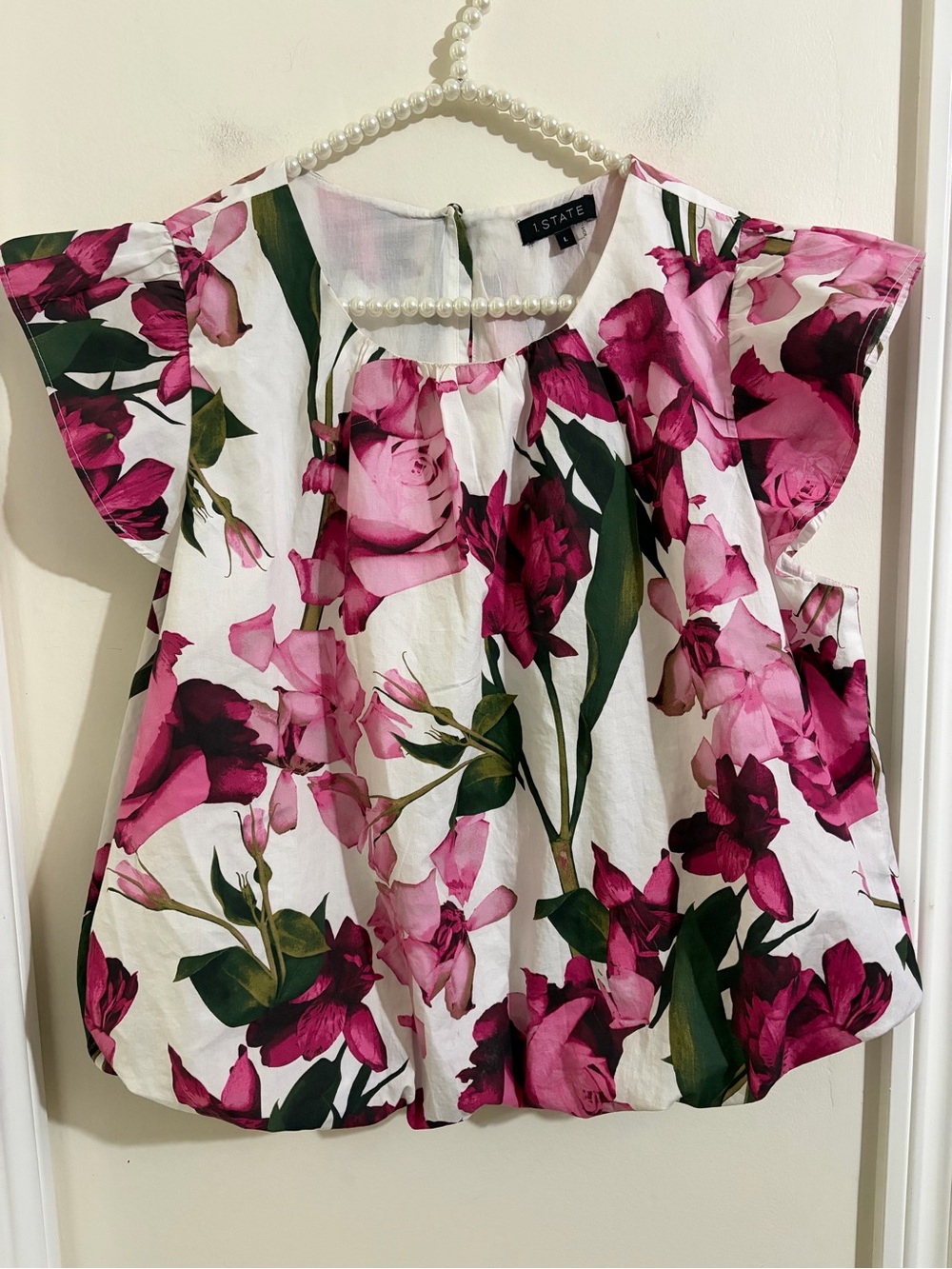 1. State White Floral Flutter-Sleeve Blouse with Pink Blooms